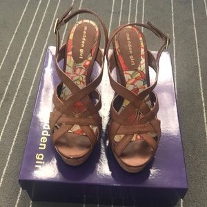 Madden Girl Wedges